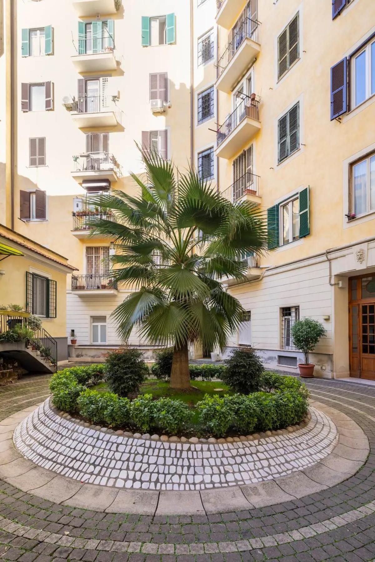 Appartamento “La Palma Nel Cortile” Rome Extérieur photo